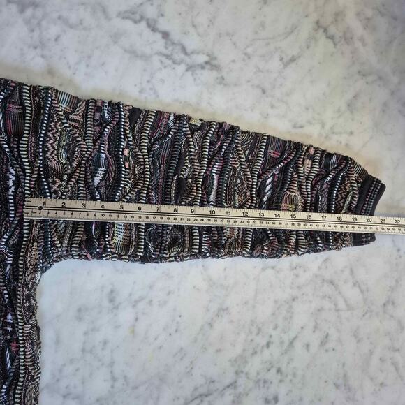 VTG TUNDRA Canada Sweater Crew Neck Gray 3D Chunky Knit 90s Coogi Style LG - Picture 10 of 10